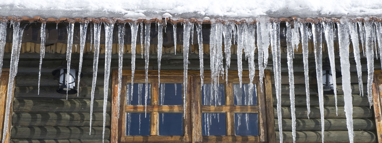 Spray foam prevents ice dams by providing proper insulation in Albuquerque attic spaces